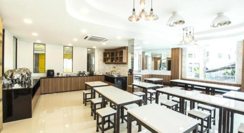 The Circle Hotel Buri Ram Zewnętrze zdjęcie